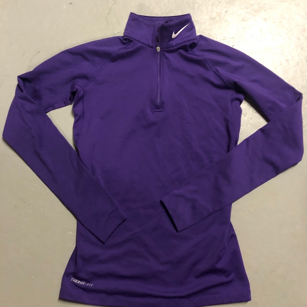 Nike half-zip